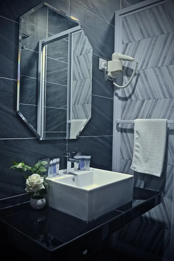 Iconic Suites & Pods Hotel Ipoh